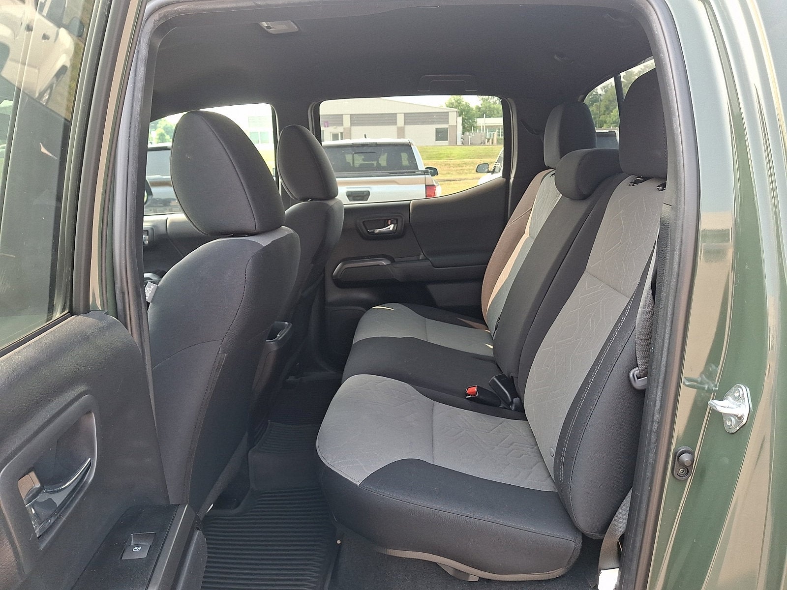2022 Toyota Tacoma 4WD Base