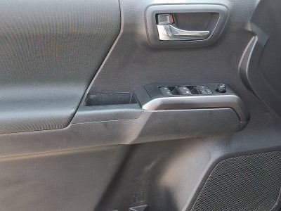 2022 Toyota Tacoma 4WD Base