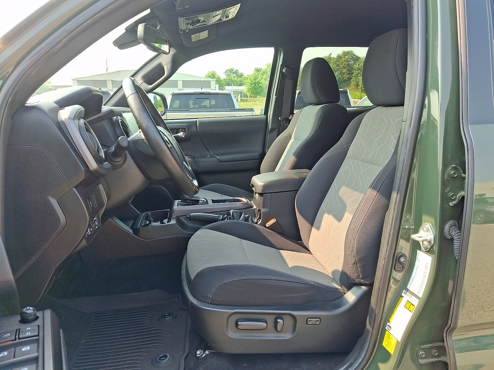 2022 Toyota Tacoma 4WD Base