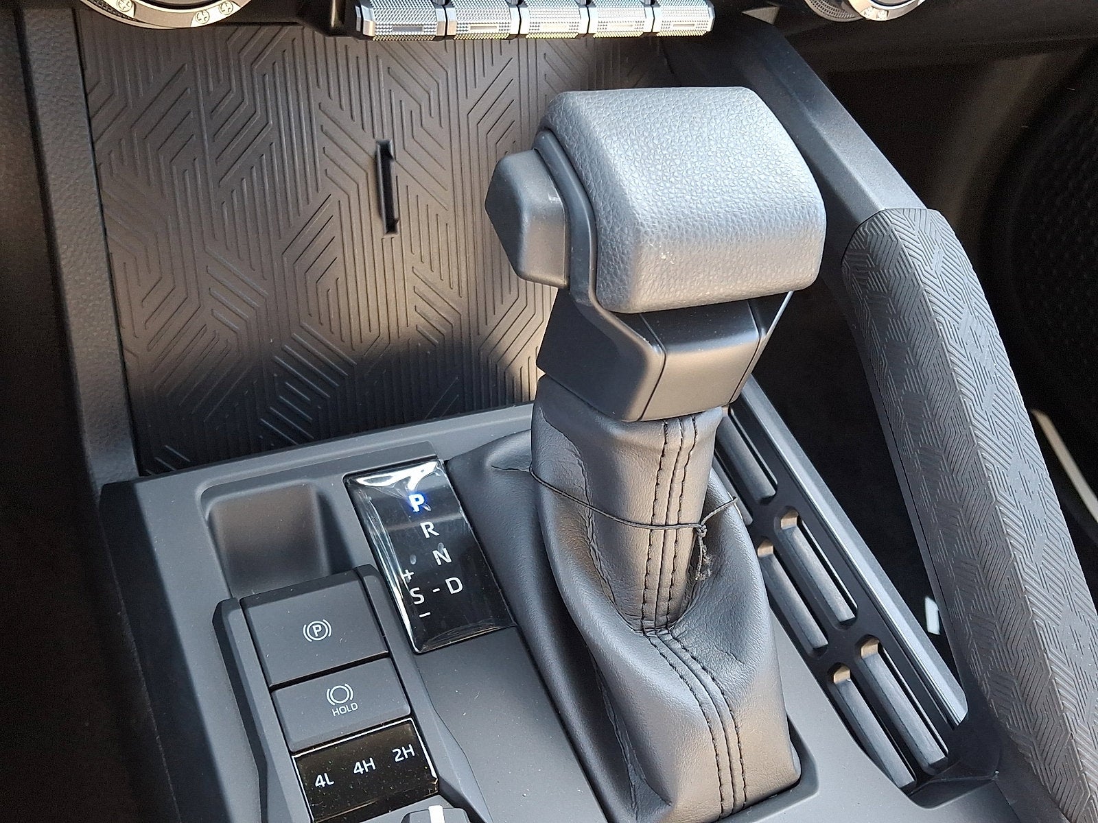 2026 Toyota TACOMA DOUBLE C Base