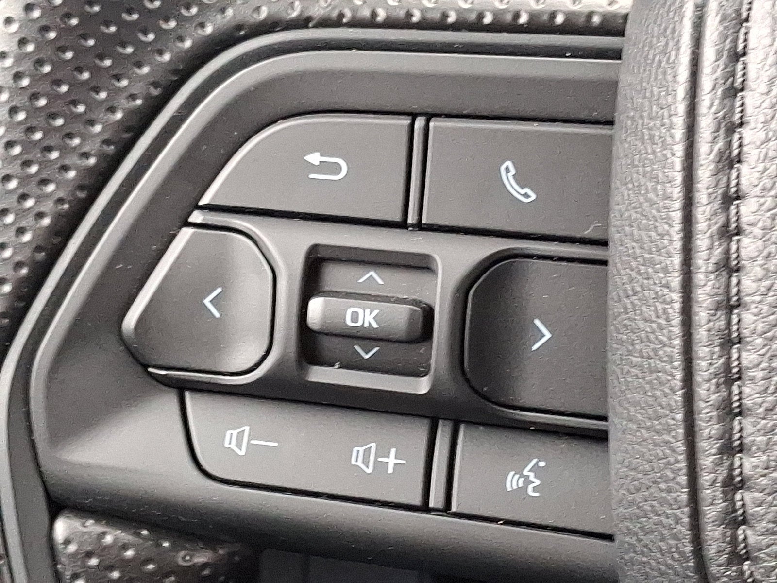 2025 Toyota Tacoma 2WD SR