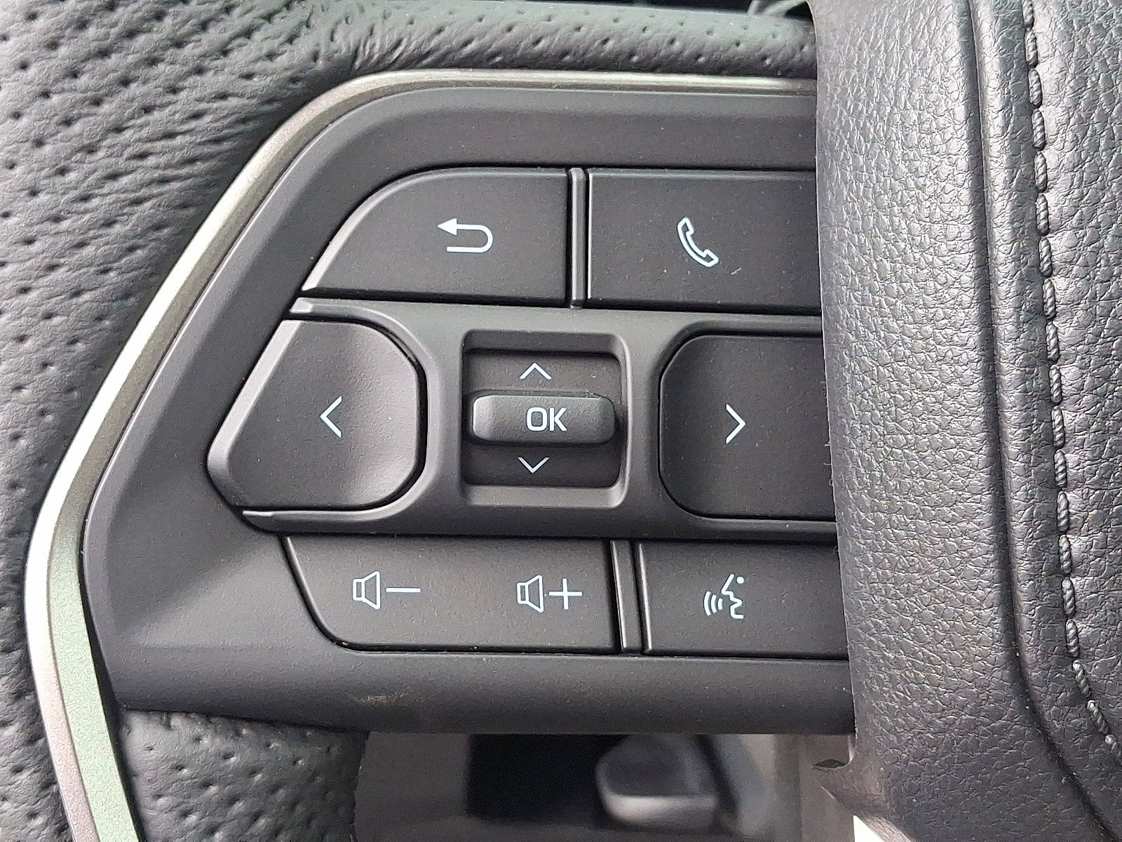 2025 Toyota Tacoma 4WD Base