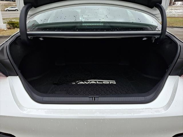 2021 Toyota AVALON HYBRID Hybrid XLE