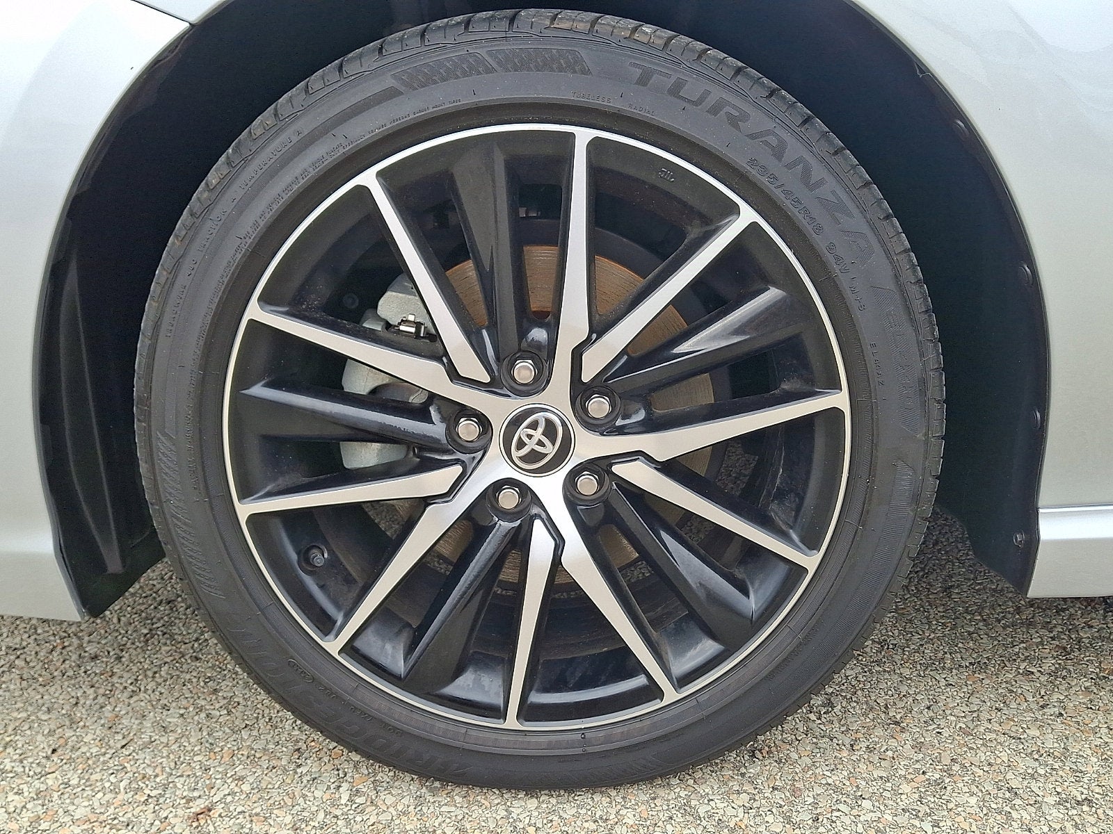 2024 Toyota Camry SE