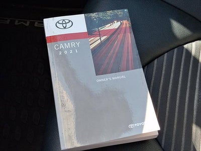 2021 Toyota CAMRY SE