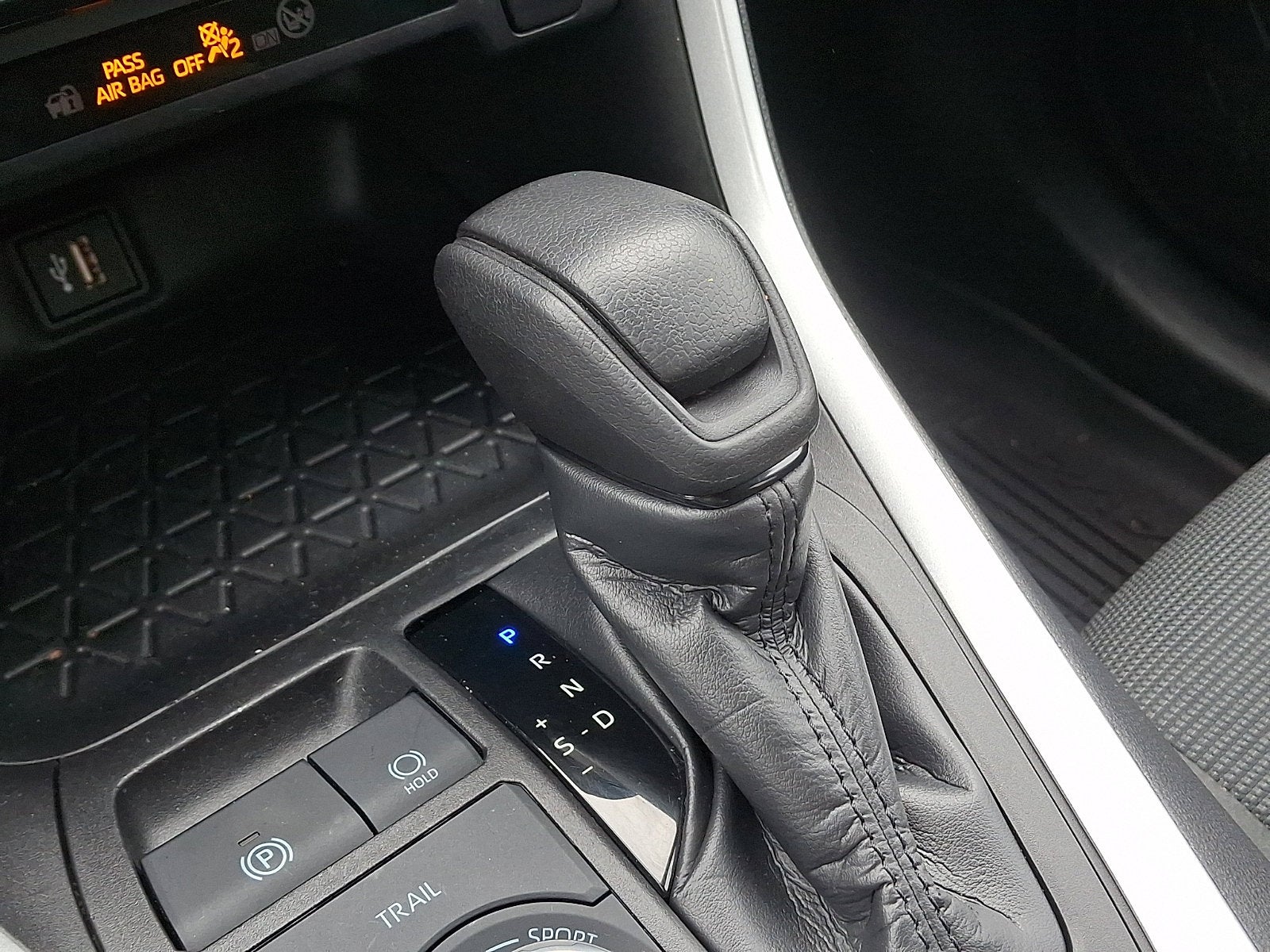 2024 Toyota RAV4 HYBRID Hybrid LE