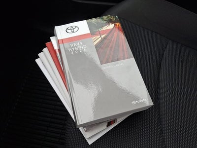 2024 Toyota RAV4 HYBRID Hybrid LE