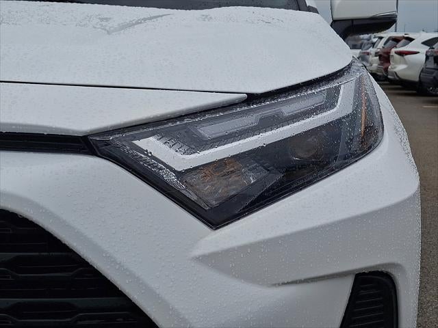 2024 Toyota RAV4 HYBRID Hybrid LE