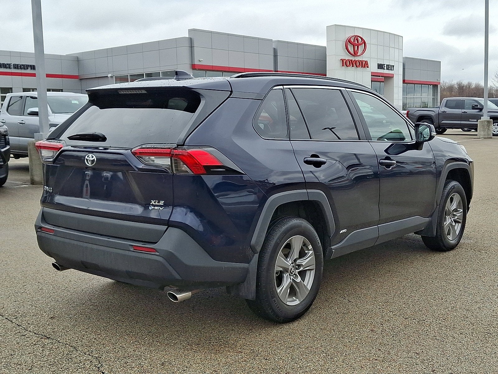 2025 Toyota RAV4 Hybrid XLE