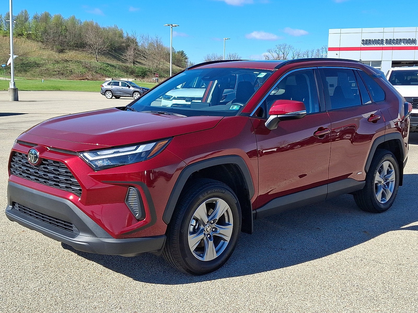 2025 Toyota RAV4 Hybrid XLE