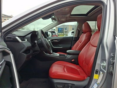 2021 Toyota RAV4 HYBRID Hybrid XLE