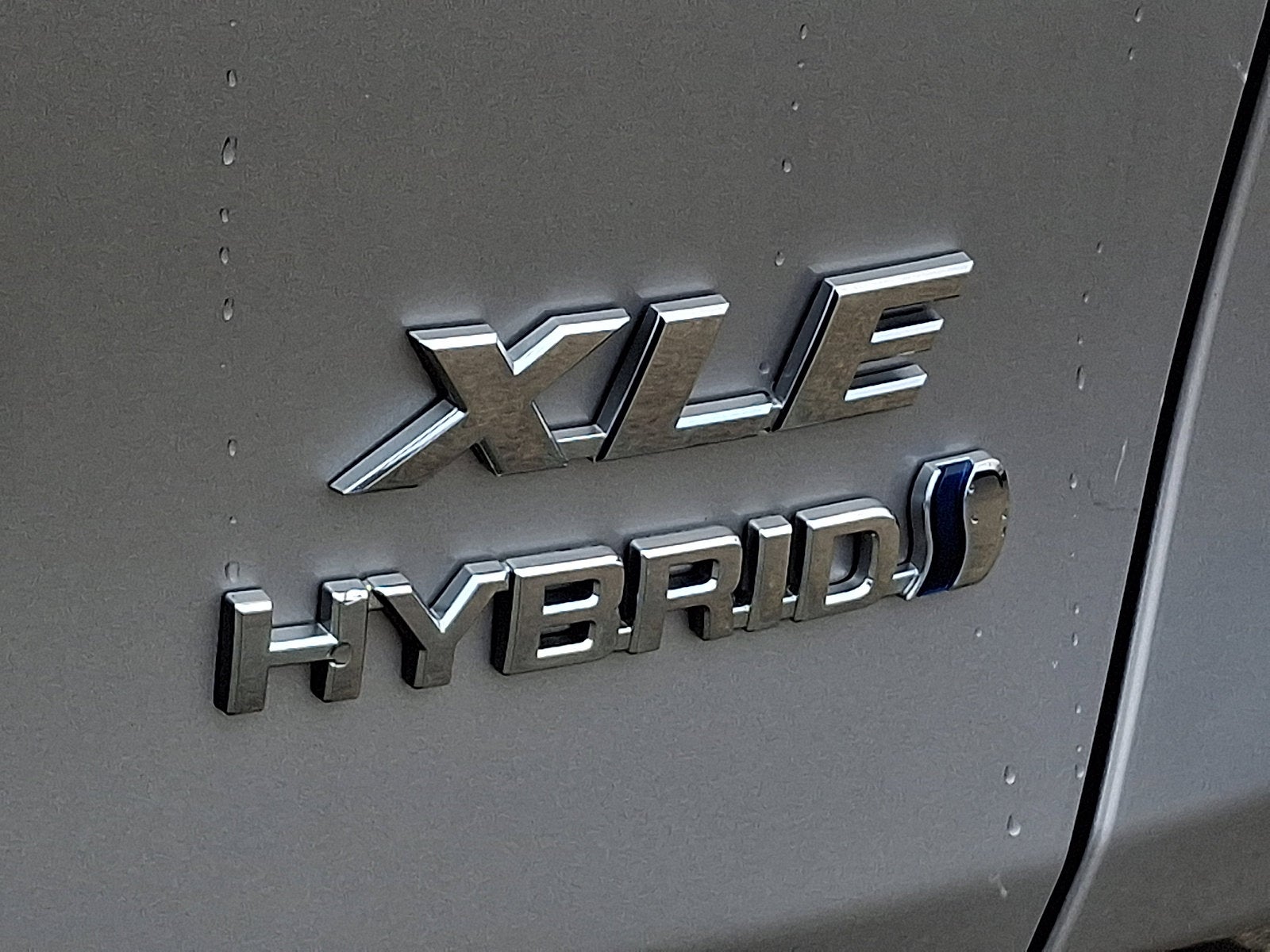 2021 Toyota RAV4 HYBRID Hybrid XLE