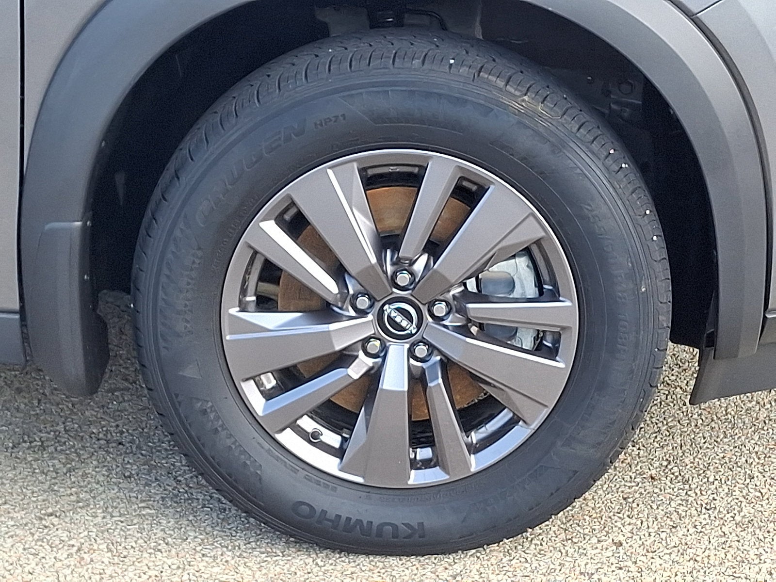 2024 Nissan Pathfinder S