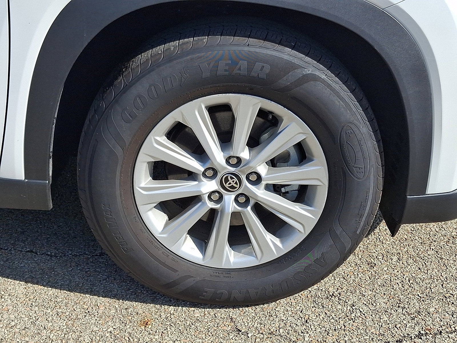 2025 Toyota Grand Highlander Base