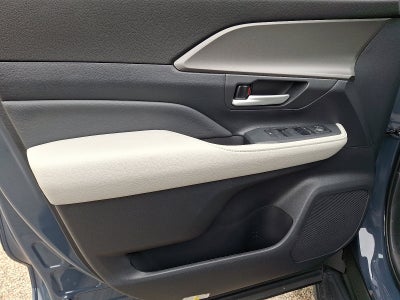 2026 Toyota Grand Highlander Base