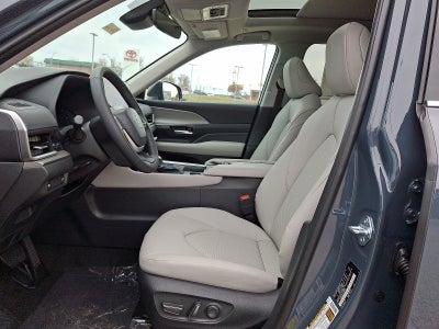 2026 Toyota Grand Highlander Base
