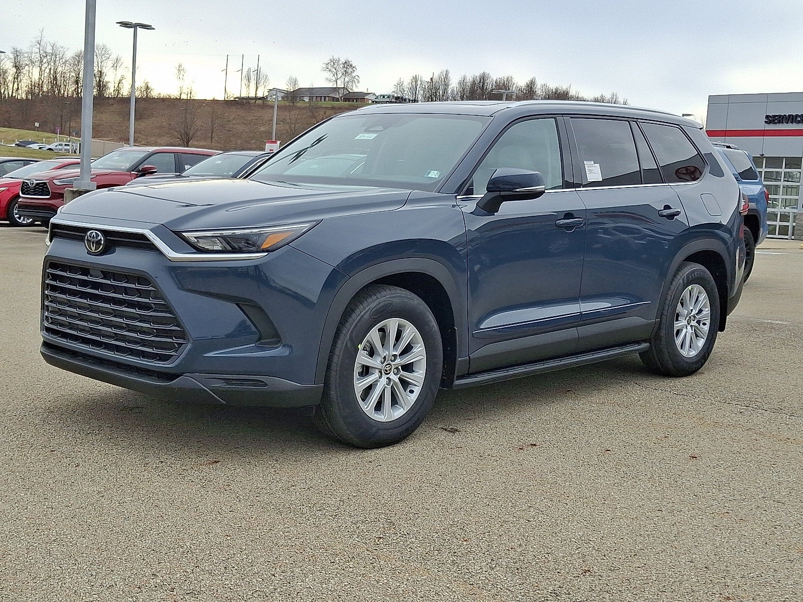 2026 Toyota Grand Highlander Base