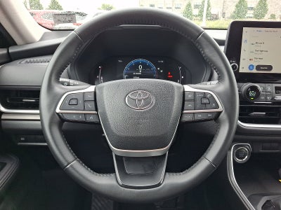 2025 Toyota Grand Highlander Base