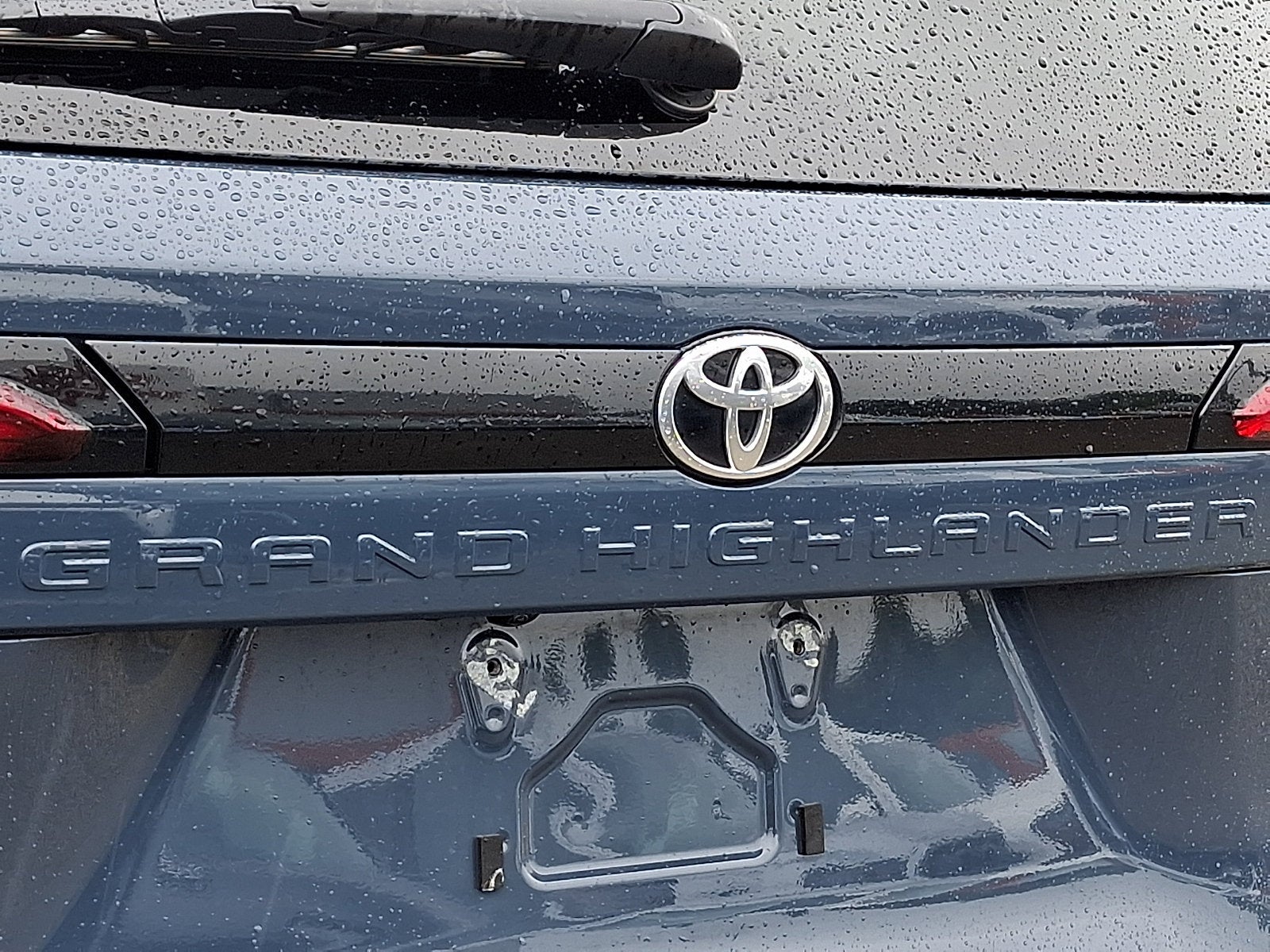 2025 Toyota Grand Highlander Base