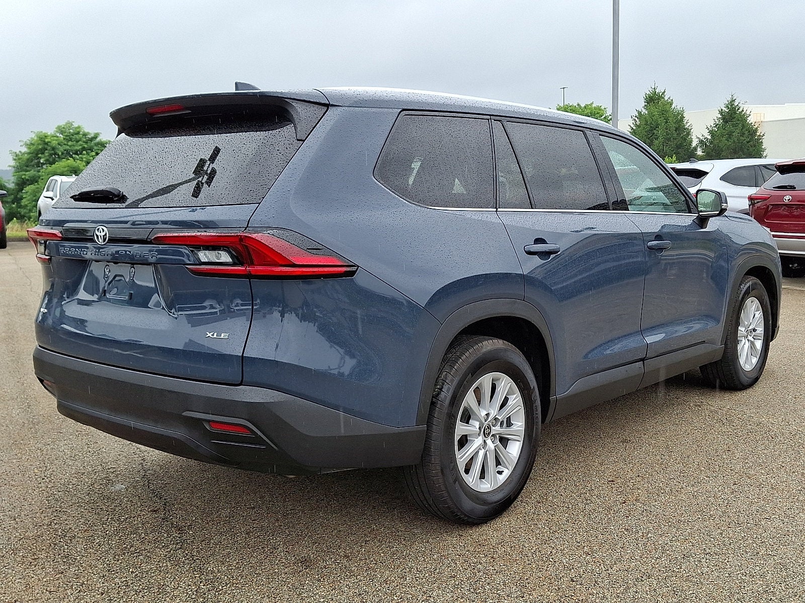 2025 Toyota Grand Highlander Base