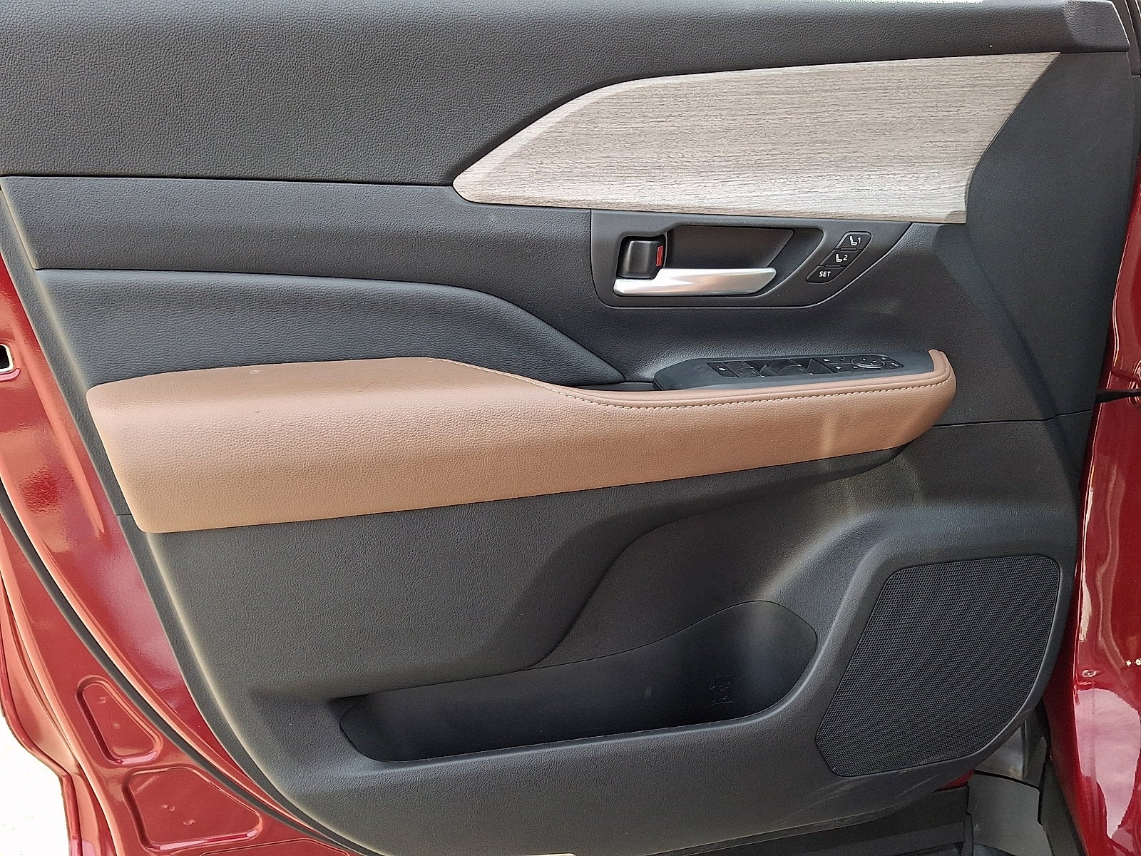 2025 Toyota Grand Highlander Base