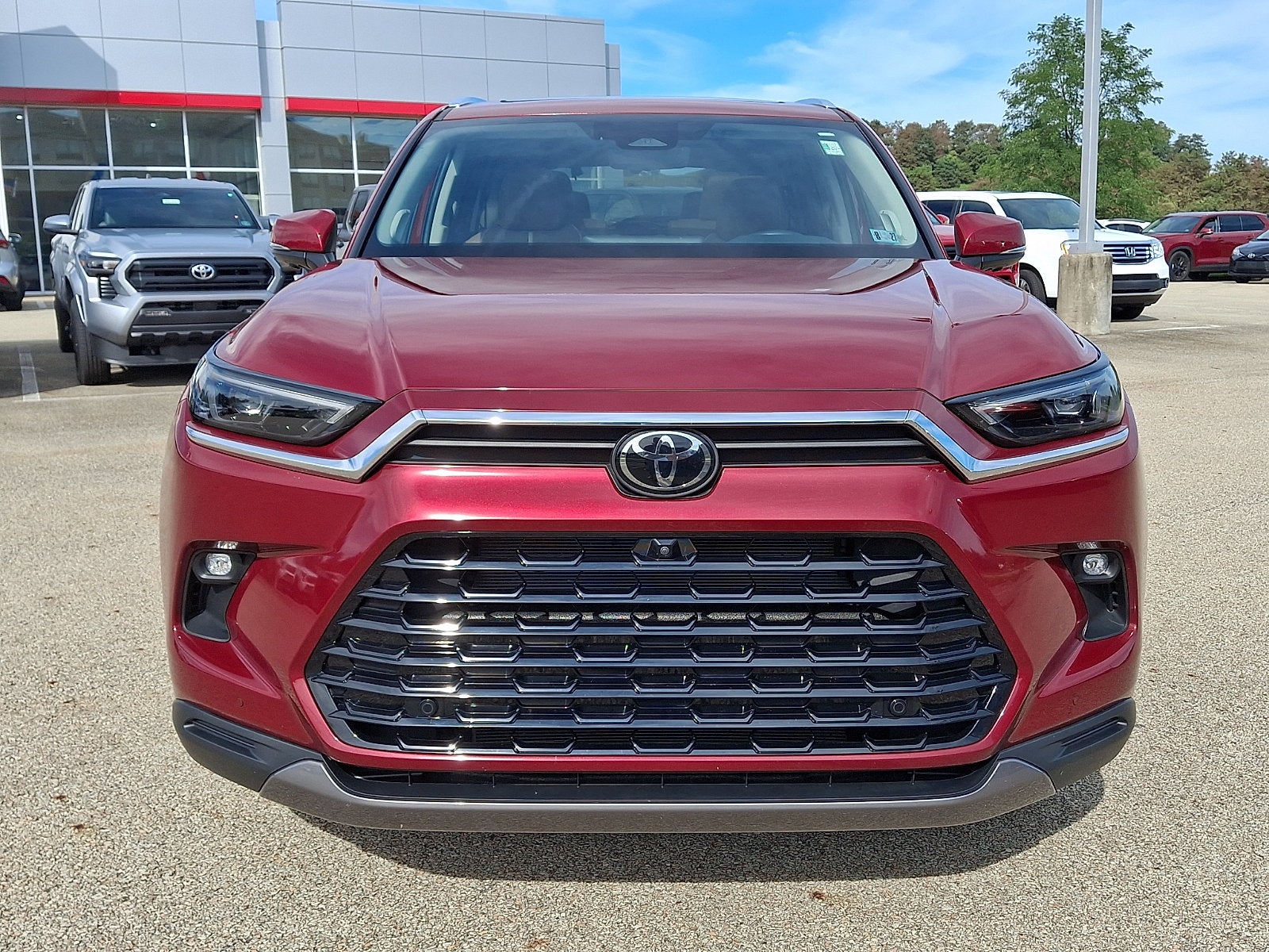 2025 Toyota Grand Highlander Base