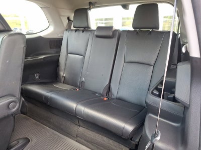 2024 Toyota Grand Highlander Base