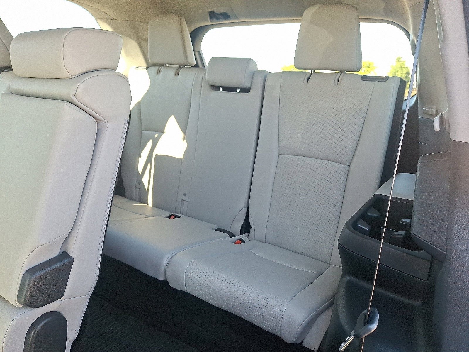 2024 Toyota Grand Highlander Base