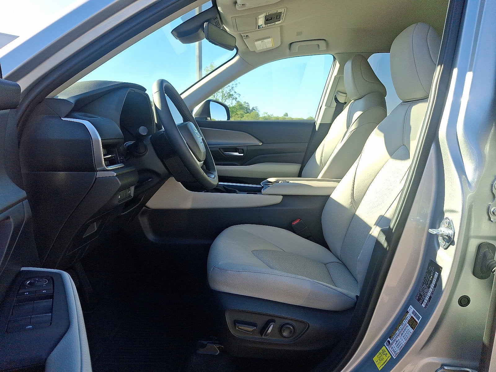 2024 Toyota Grand Highlander Base