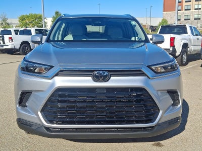 2024 Toyota Grand Highlander Base