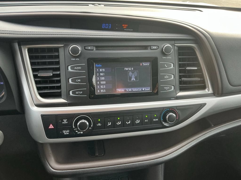 2019 Toyota Highlander LE