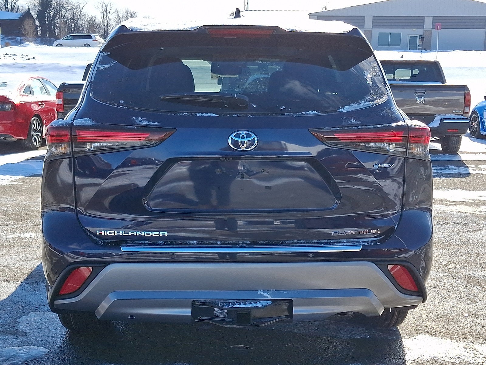 2026 Toyota Highlander Hybrid Platinum