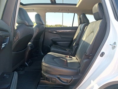 2021 Toyota Highlander Platinum