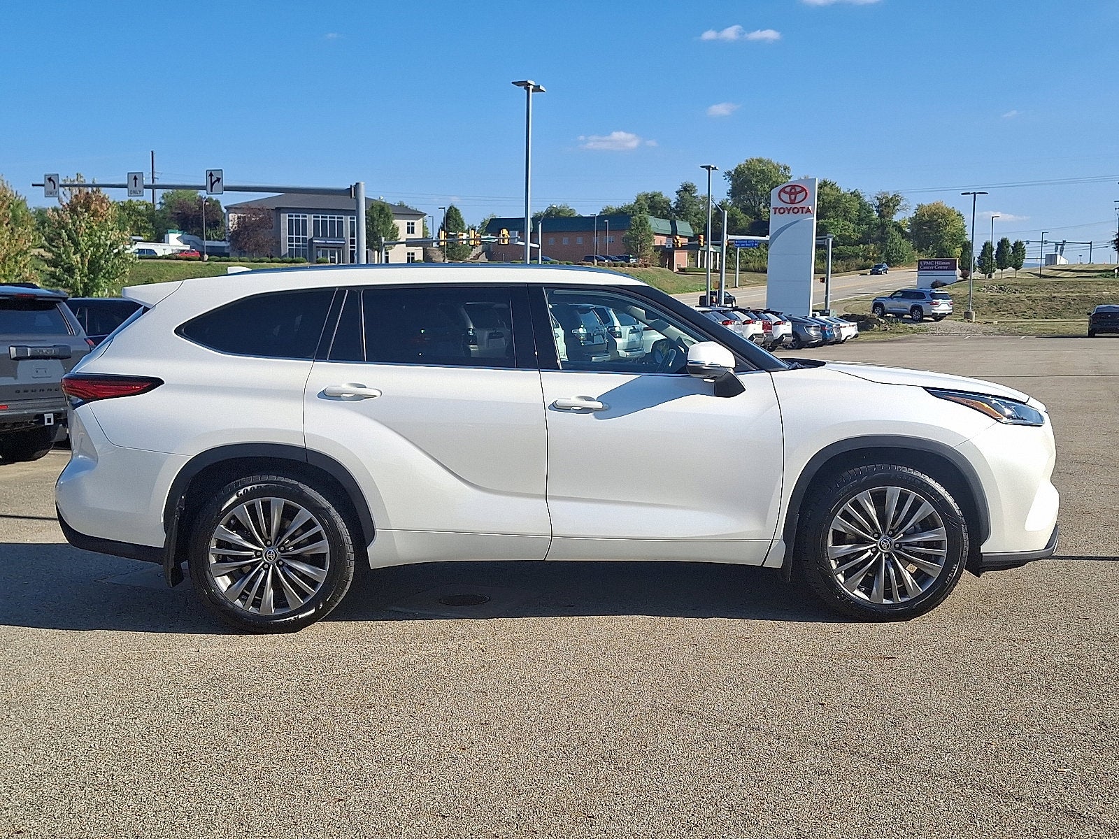 2021 Toyota Highlander Platinum