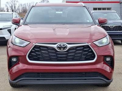 2026 Toyota Highlander Base