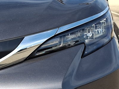 2025 Toyota Sienna LE