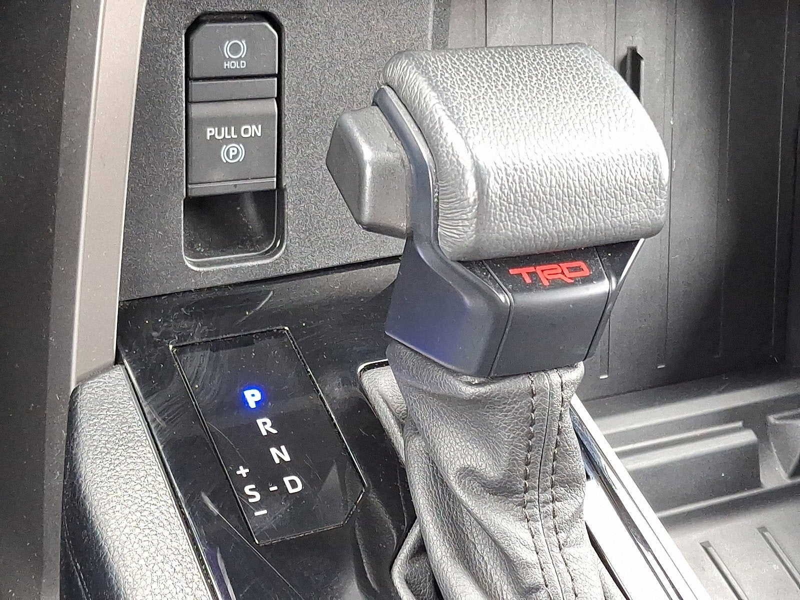 2022 Toyota Tundra 4WD SR5