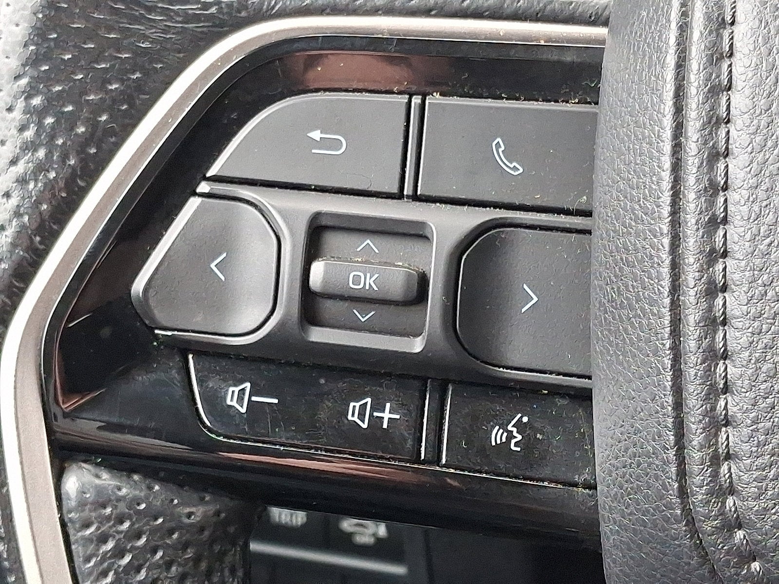 2022 Toyota Tundra 4WD SR5