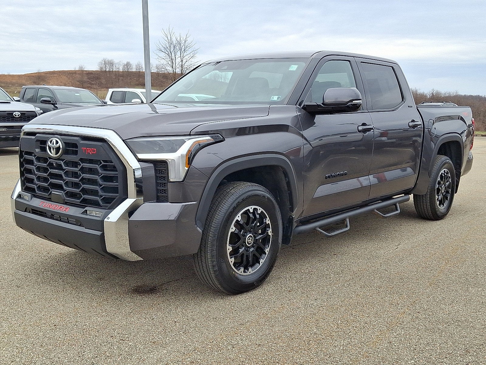 2022 Toyota Tundra 4WD SR5