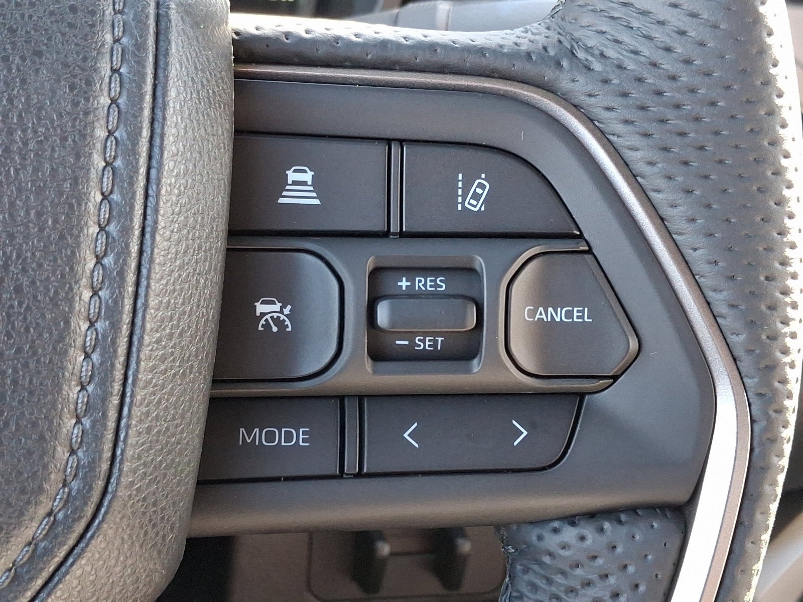 2025 Toyota Tundra 4WD Base