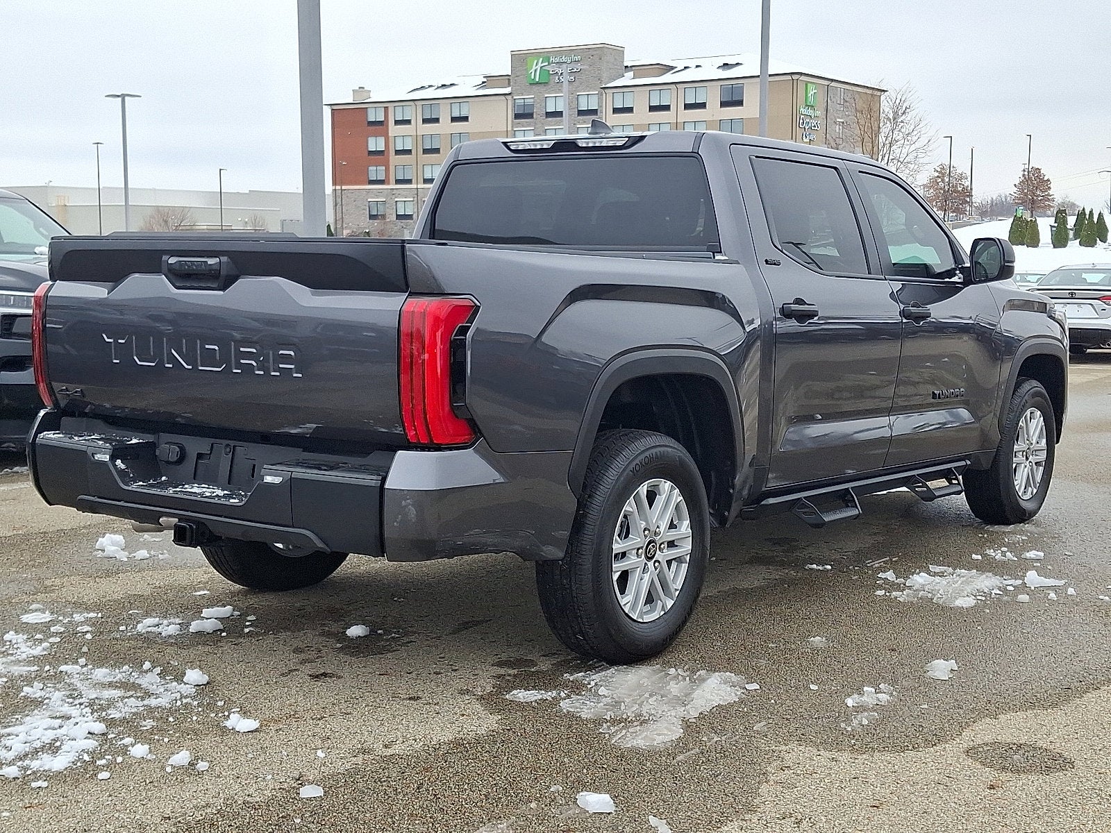 2026 Toyota Tundra 4WD SR5