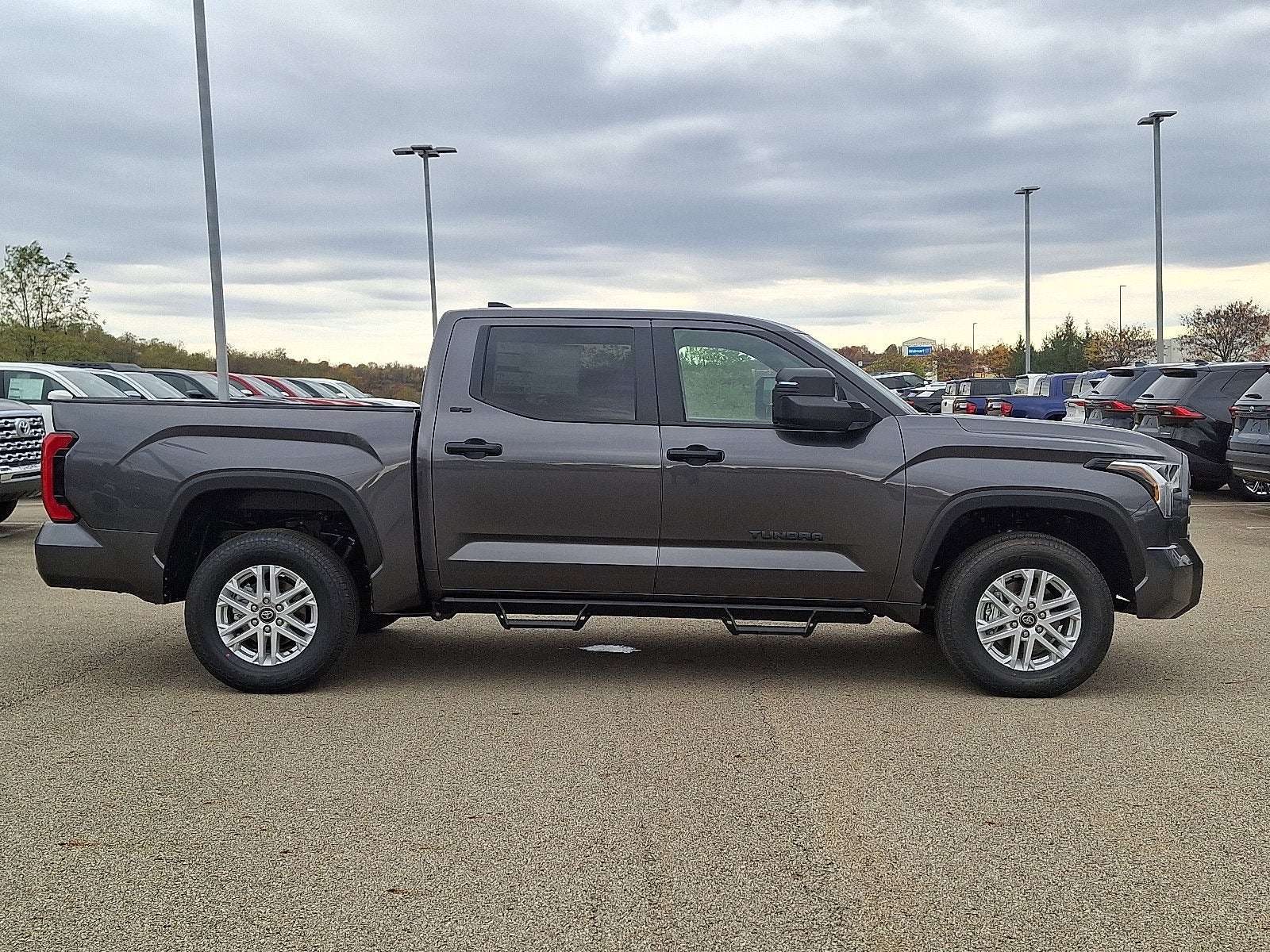 2026 Toyota Tundra 4WD SR5