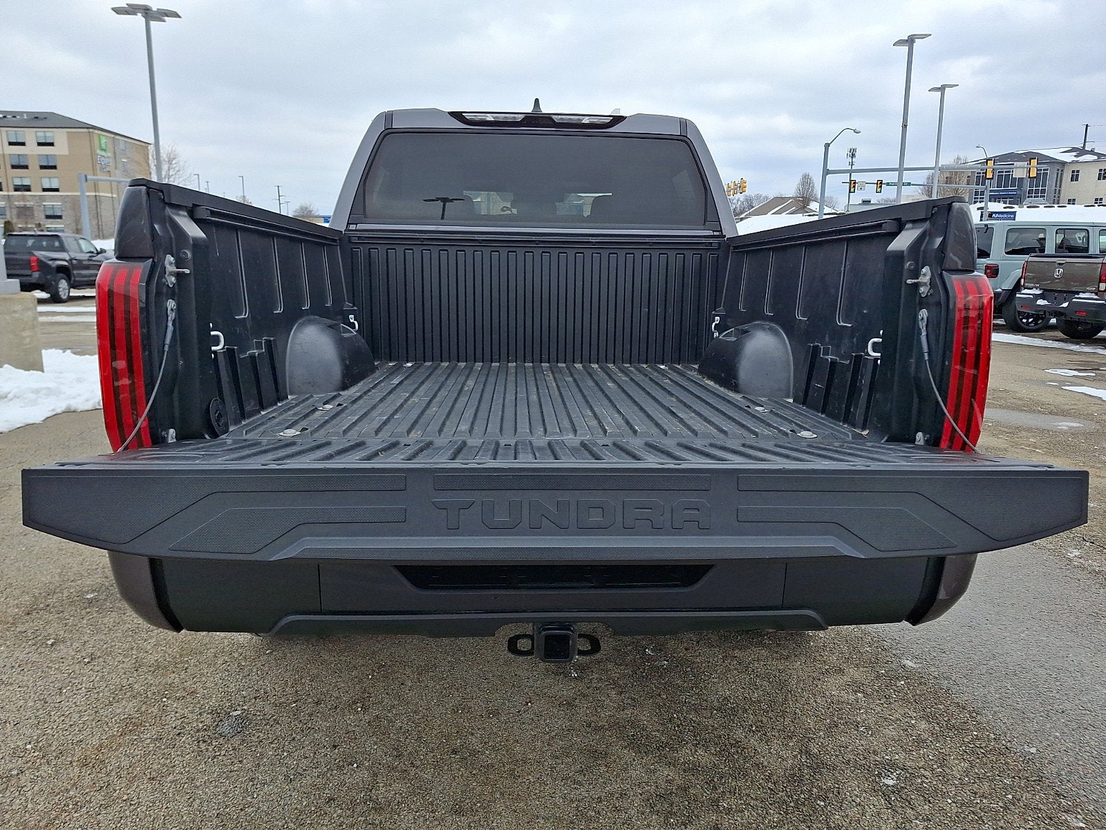 2024 Toyota Tundra 4WD SR5