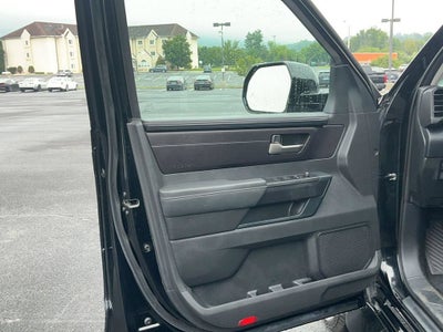 2024 Toyota Tundra 4WD SR5