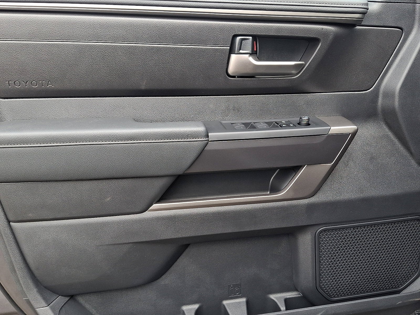 2026 Toyota Tundra 4WD SR5