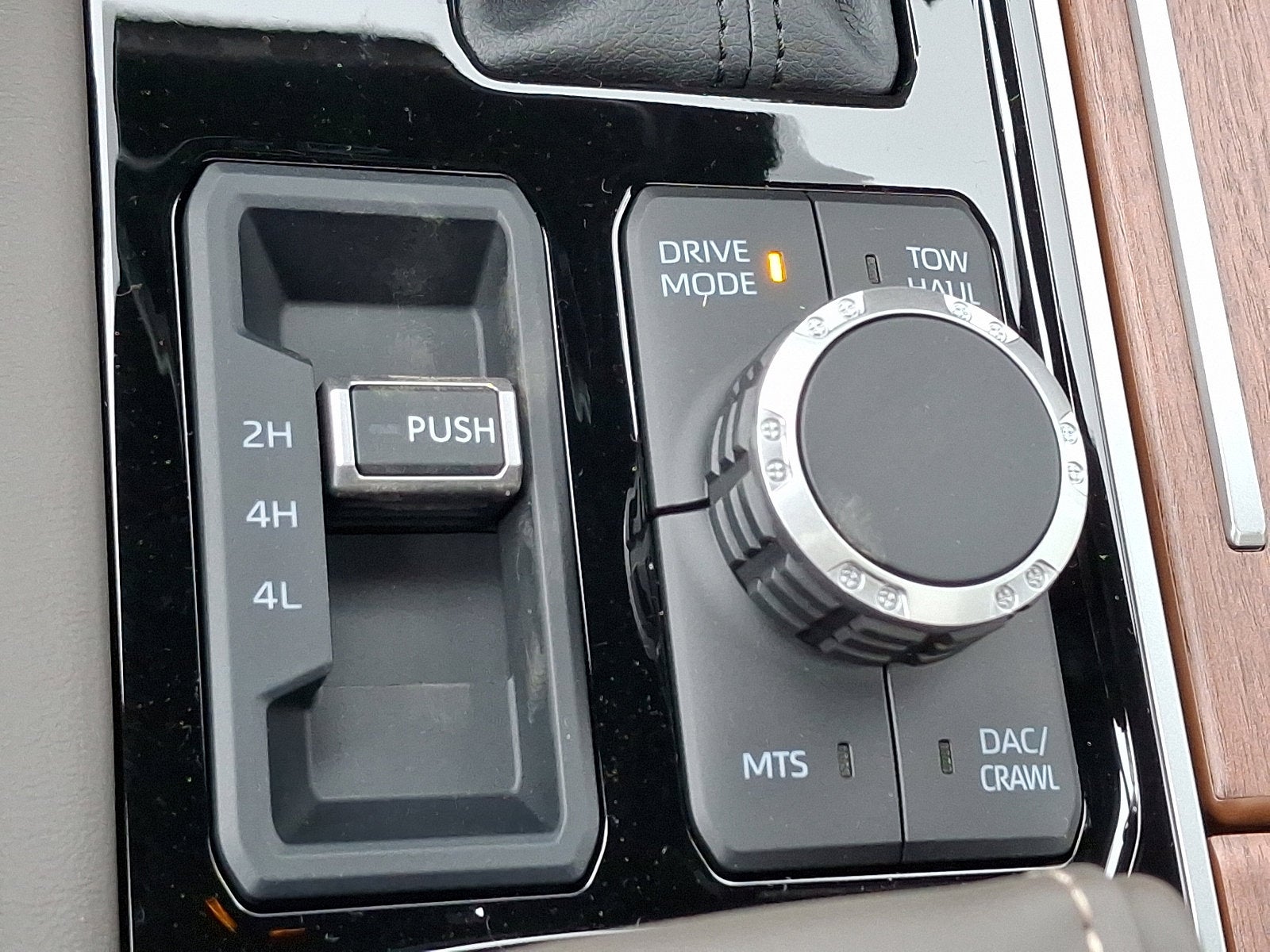 2025 Toyota Tundra 4WD 1794 Edition Hybrid