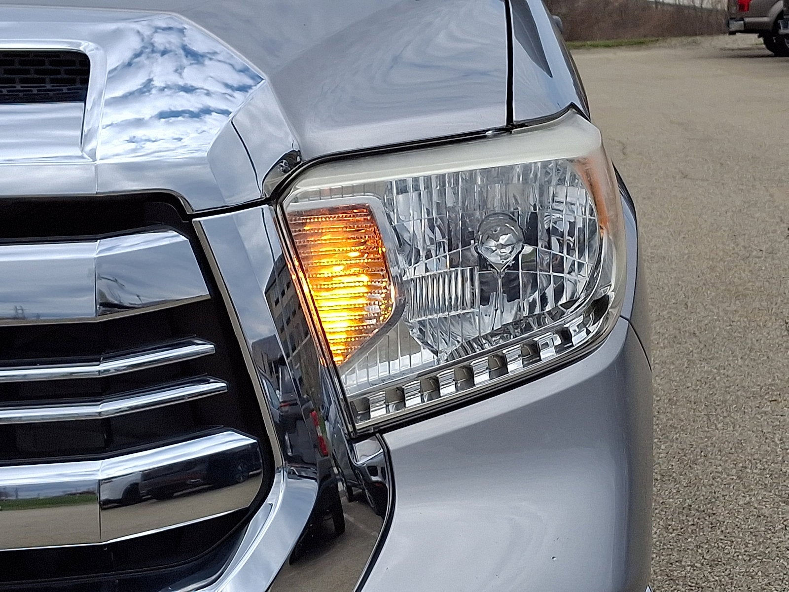 2016 Toyota Tundra 4WD Truck SR5