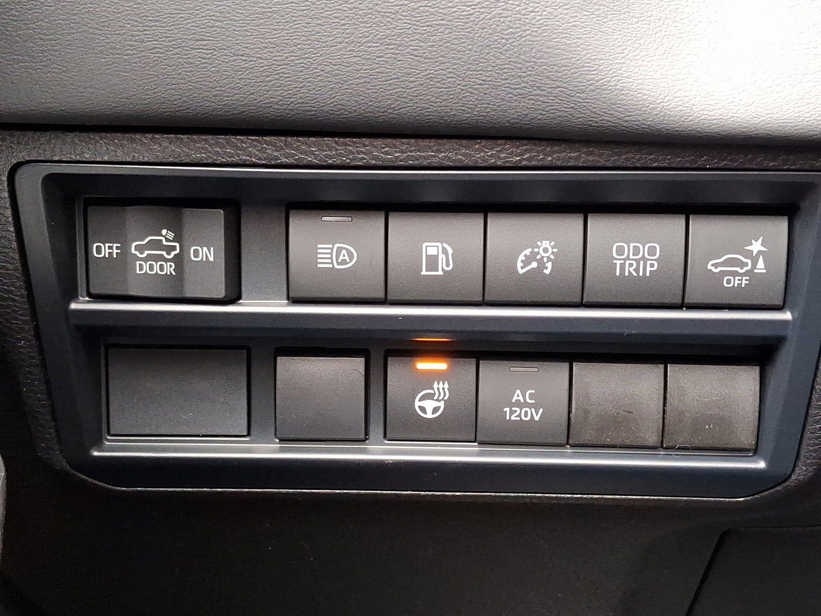 2025 Toyota Tundra 4WD Base