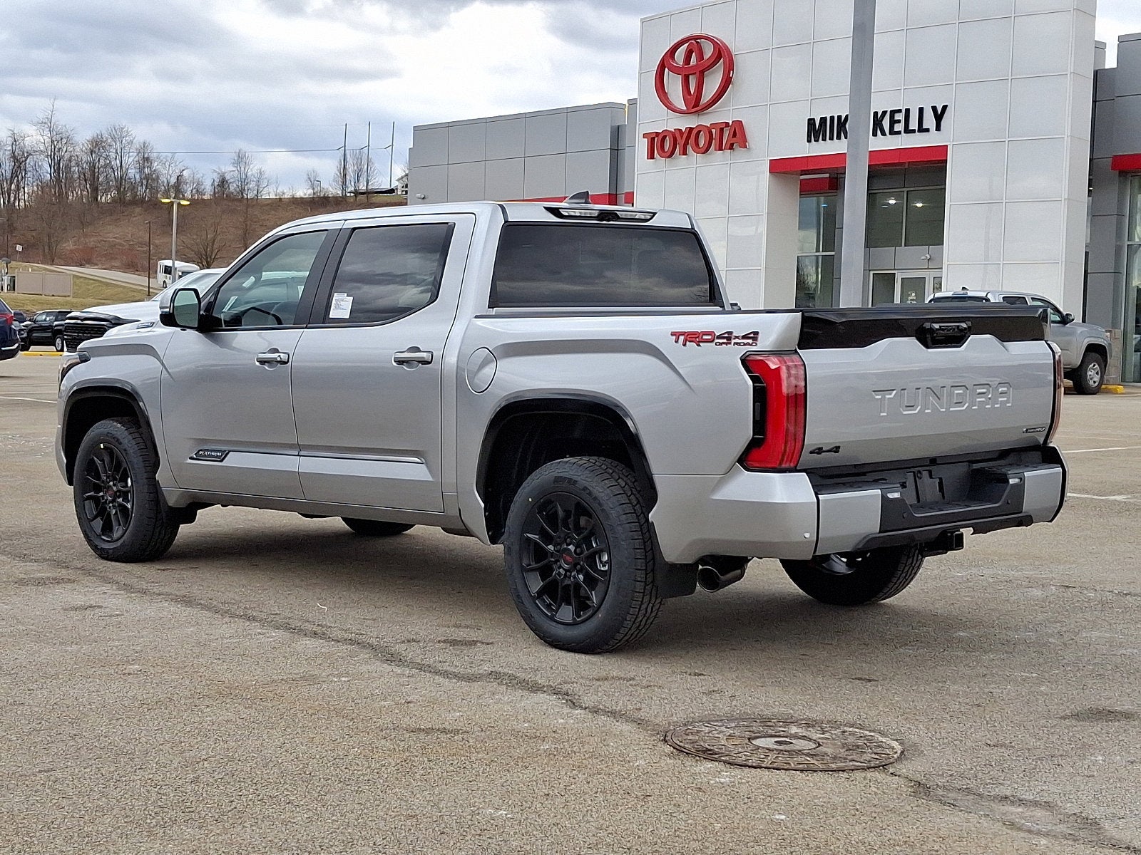 2025 Toyota Tundra 4WD Base