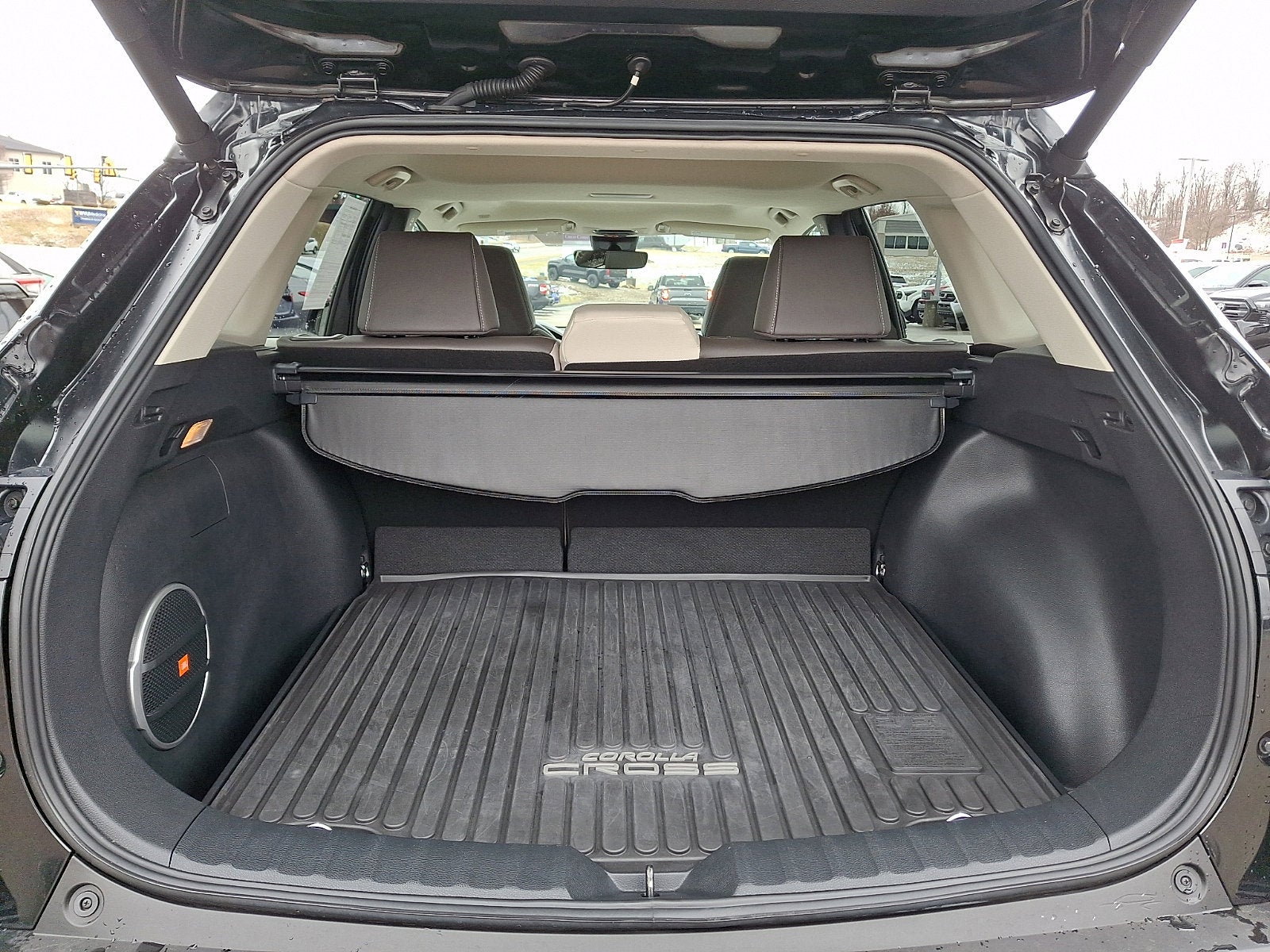 2022 Toyota Corolla Cross XLE